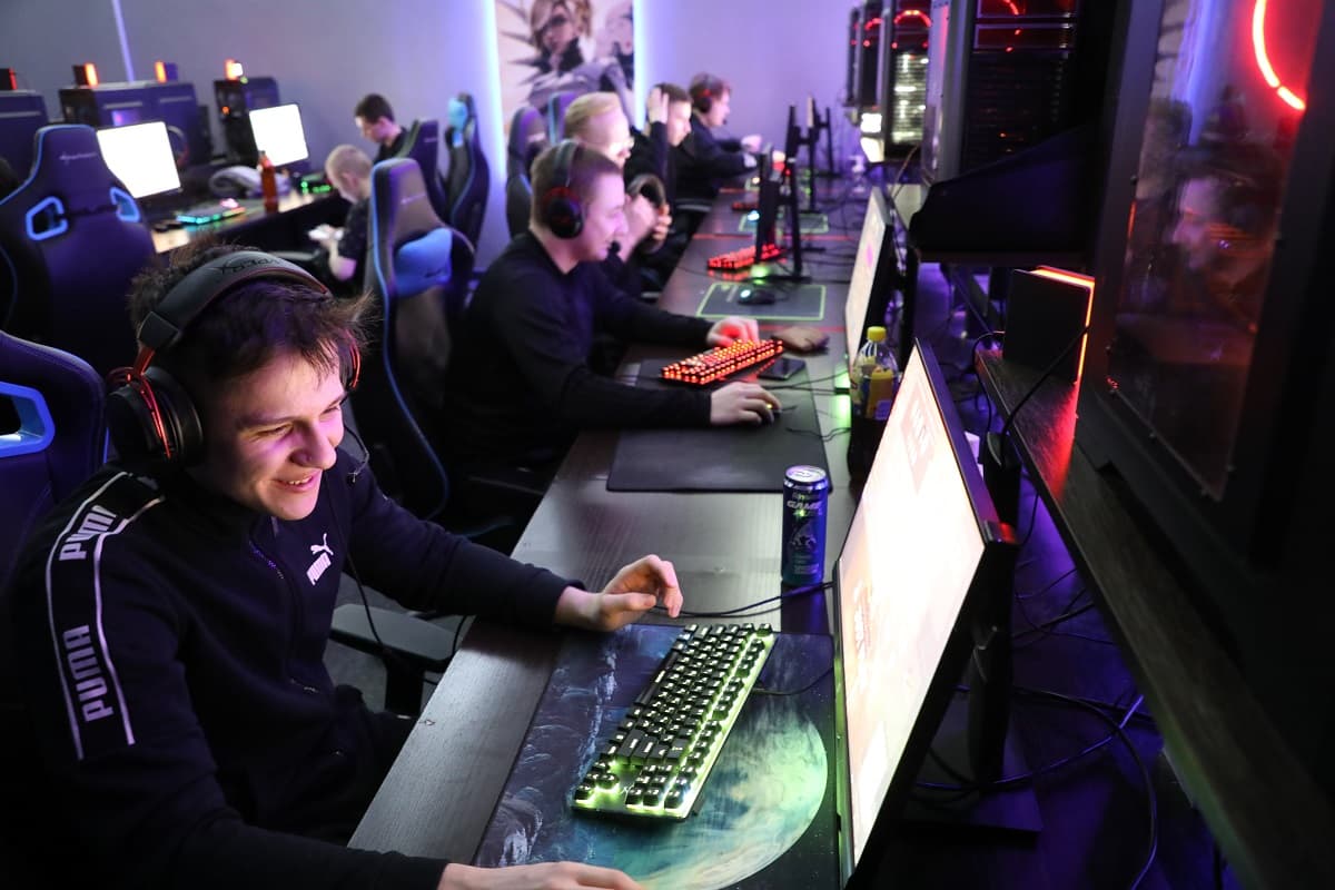 Анализ киберспортивных матчей и особенности ставок в Dota 2 и CS:GO - 5